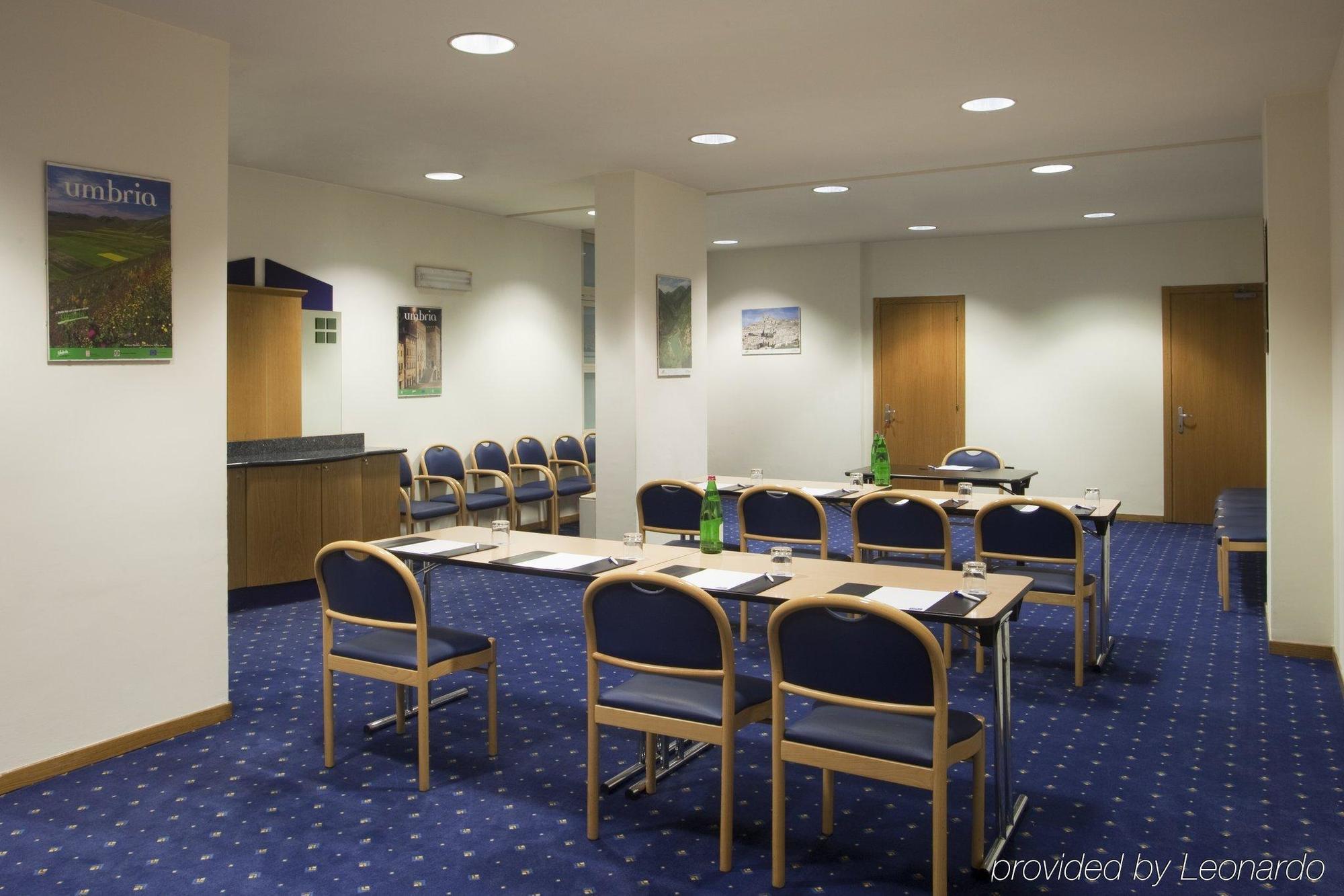 City Hotel & Suites Foligno Faciliteiten foto