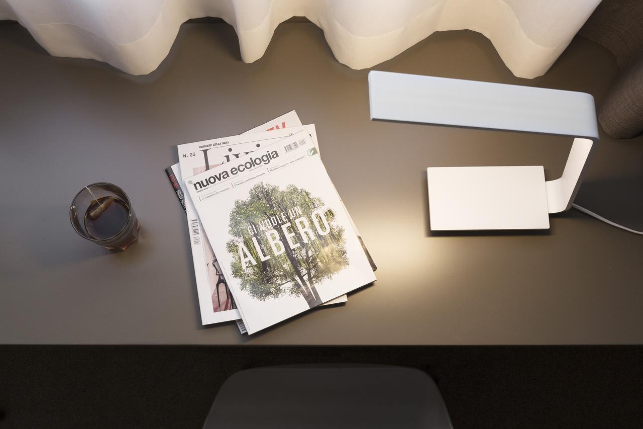 City Hotel & Suites Foligno Buitenkant foto
